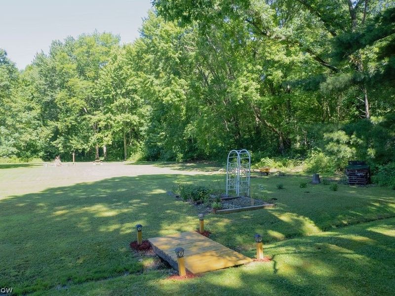 1195 New Milford Road, Atwater, OH 44201 Photo 3