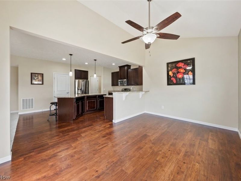 5484 Diamond Creek Drive, Medina, OH 44256 Photo 18