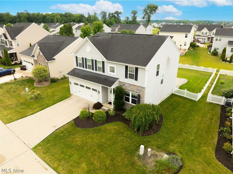 5484 Diamond Creek Drive, Medina, OH 44256 Photo 3