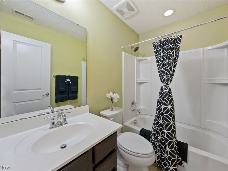 5484 Diamond Creek Drive, Medina, OH 44256 Photo 36