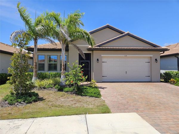 104 VILLORESI BOULEVARD , NOKOMIS, FL 34275