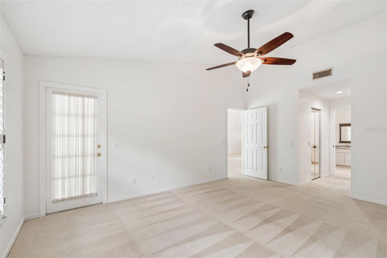 7656 Palm Aire Lane , Sarasota, FL 34243 Photo