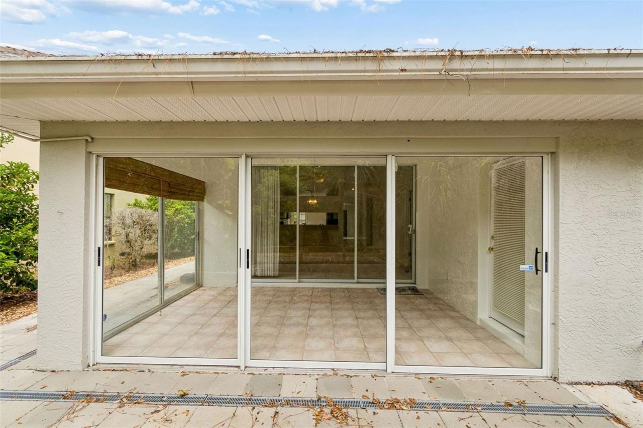 7656 Palm Aire Lane , Sarasota, FL 34243 Photo