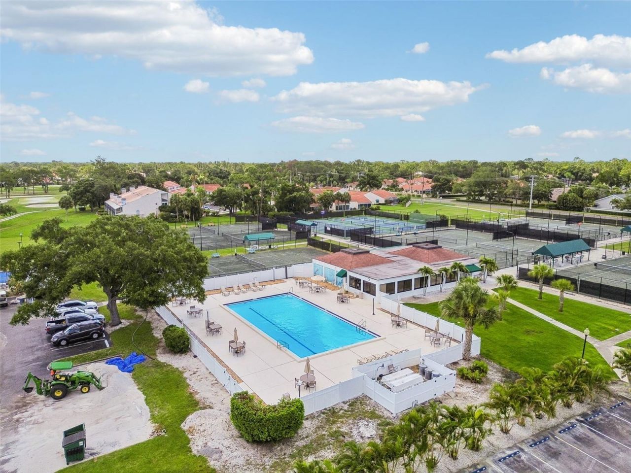 7656 Palm Aire Lane , Sarasota, FL 34243 Photo