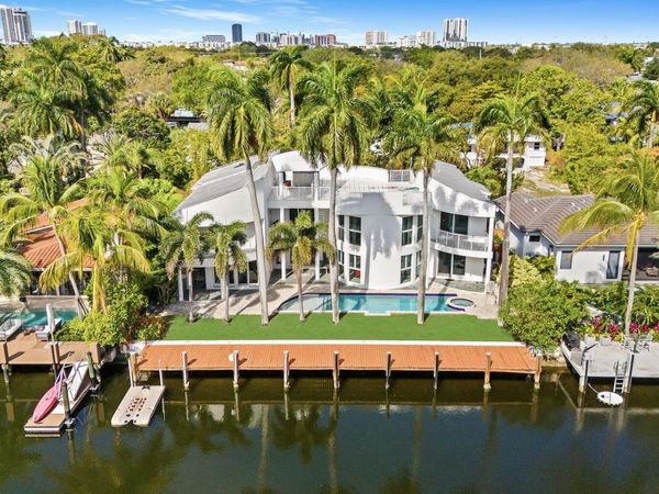 450 Victoria Terrace, Fort Lauderdale, FL 33301