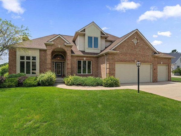 51459 Stapleford Court, Granger, IN 46530