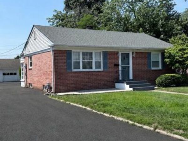 621 Essex Avenue, Spring Lake Heights, NJ 07762