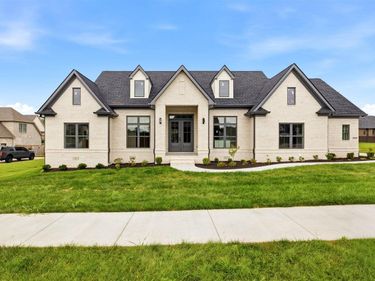 8698 Creekstone Court , Alvaton, KY 42122