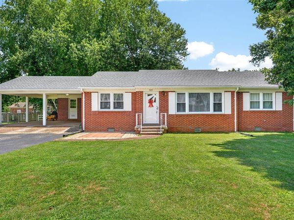 909 Sunset Lane , Russellville, KY 42276