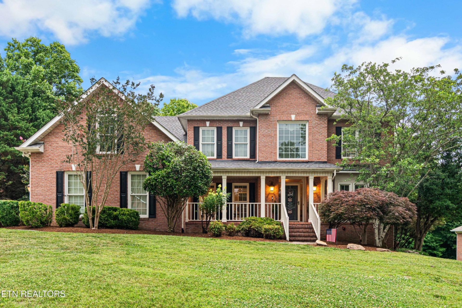 7819 La Barrington Blvd, Powell, TN 37849 Main Photo