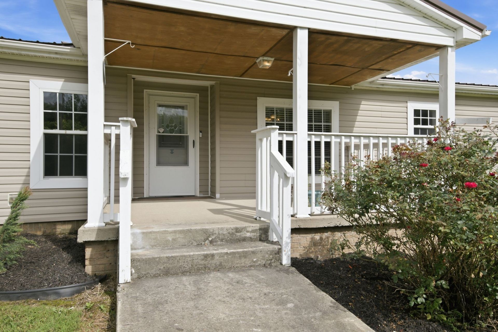 2594 Sylvia Rd , Dickson, TN 37055 Main Photo