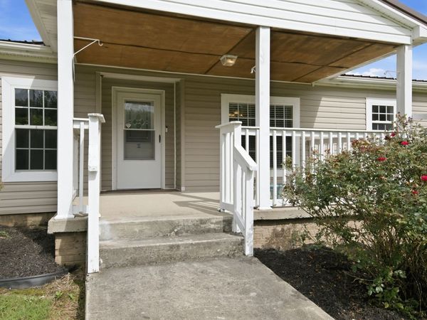2594 Sylvia Rd , Dickson, TN 37055