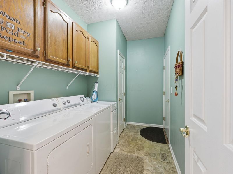 5538 Grand Cresent Drive, Galena, OH 43021 Photo 17