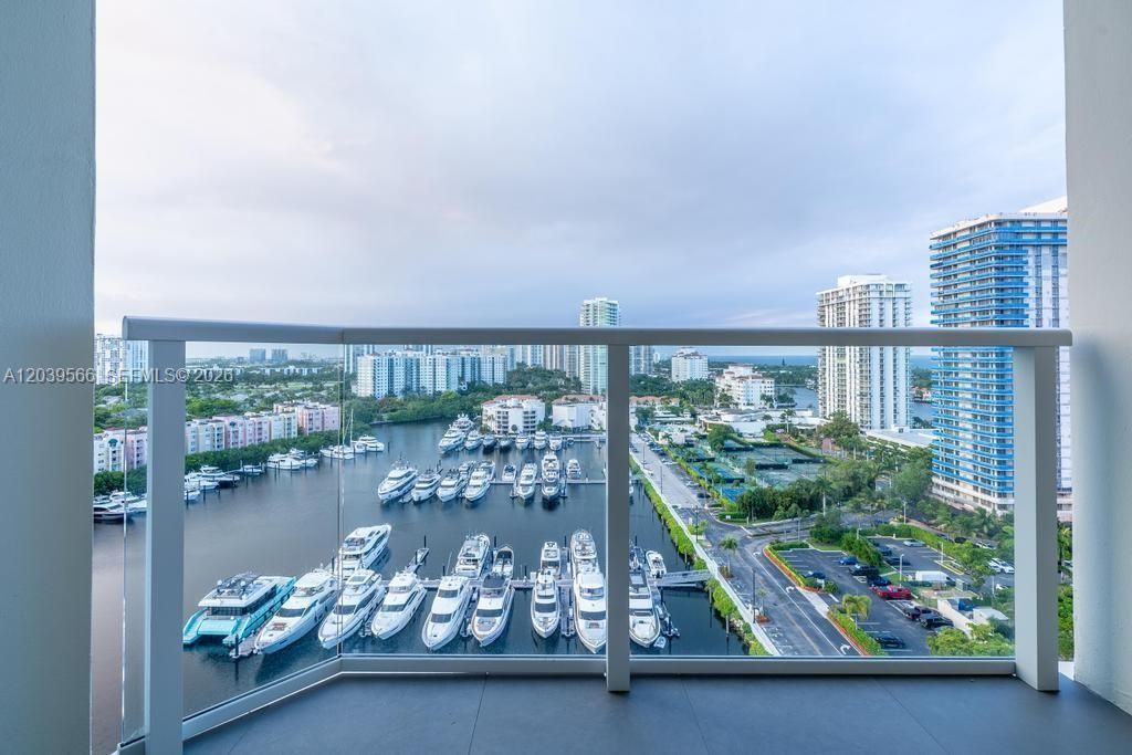 19500 Turnberry Way , Unit 16B, Aventura, FL 33180 Photo