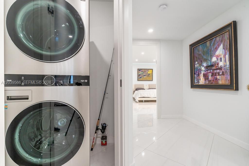 19500 Turnberry Way , Unit 16B, Aventura, FL 33180 Photo