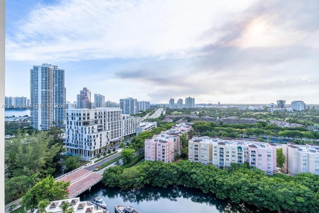 19500 Turnberry Way , Unit 16B, Aventura, FL 33180 Photo