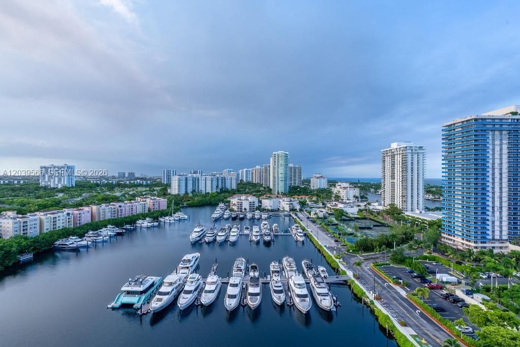 19500 Turnberry Way , Unit 16B, Aventura, FL 33180 Photo