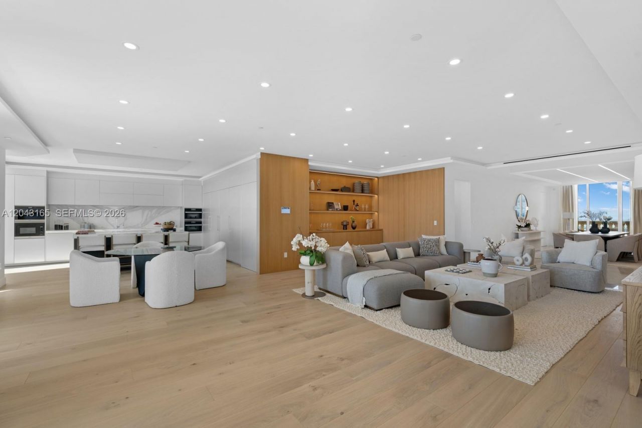17875 Collins Ave , Unit PH5002, Sunny Isles Beach, FL 33160 Photo