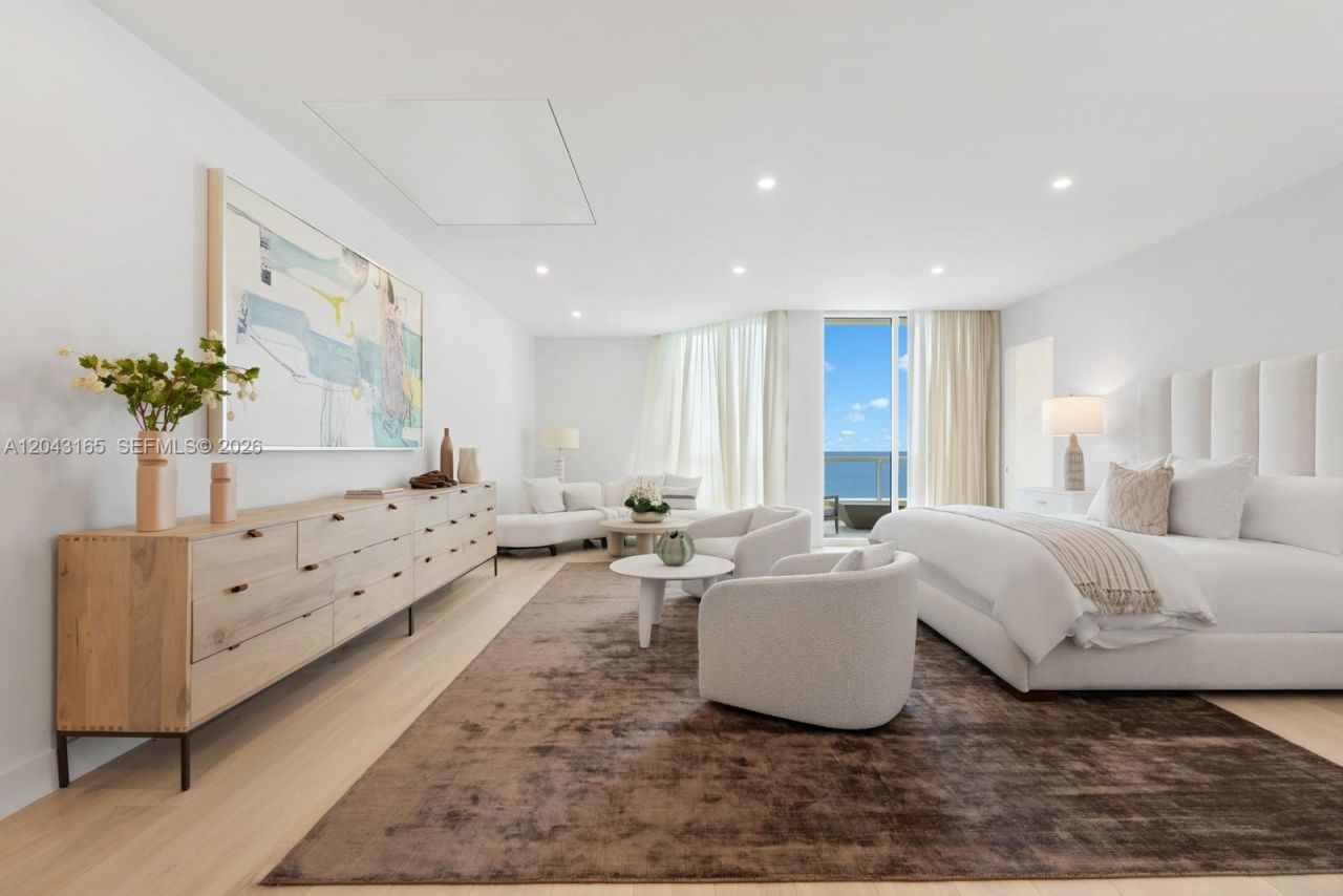 17875 Collins Ave , Unit PH5002, Sunny Isles Beach, FL 33160 Photo