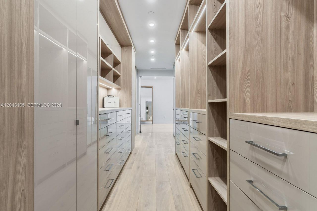 17875 Collins Ave , Unit PH5002, Sunny Isles Beach, FL 33160 Photo