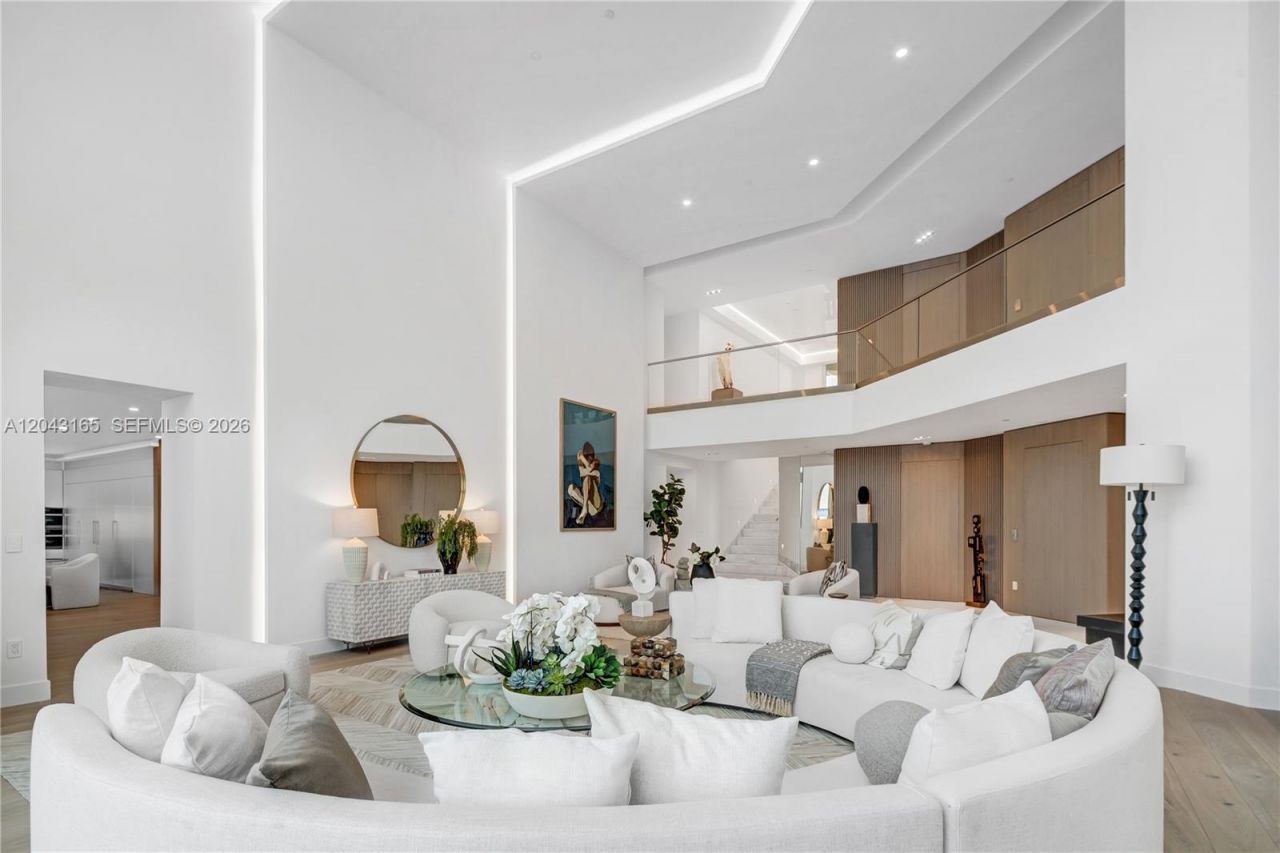 17875 Collins Ave , Unit PH5002, Sunny Isles Beach, FL 33160 Photo