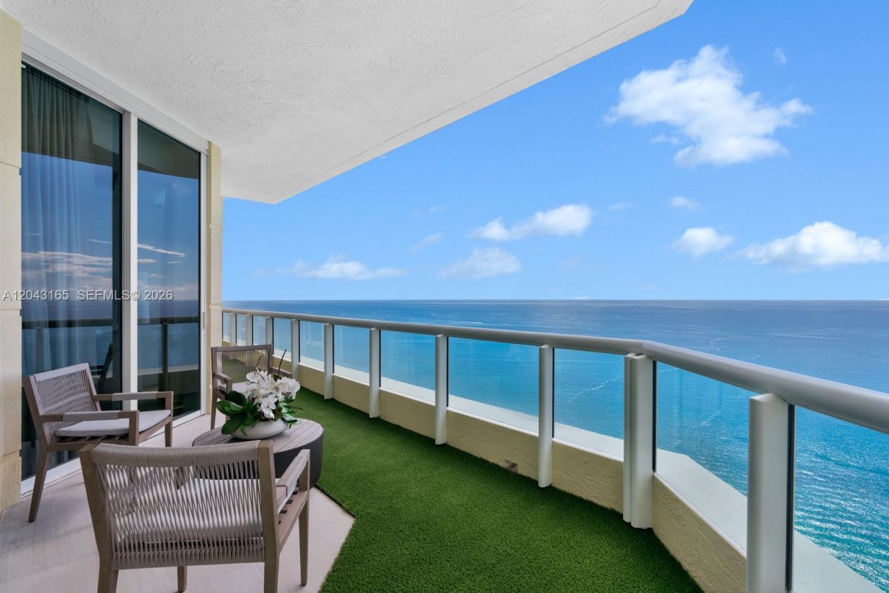 17875 Collins Ave , Unit PH5002, Sunny Isles Beach, FL 33160 Photo
