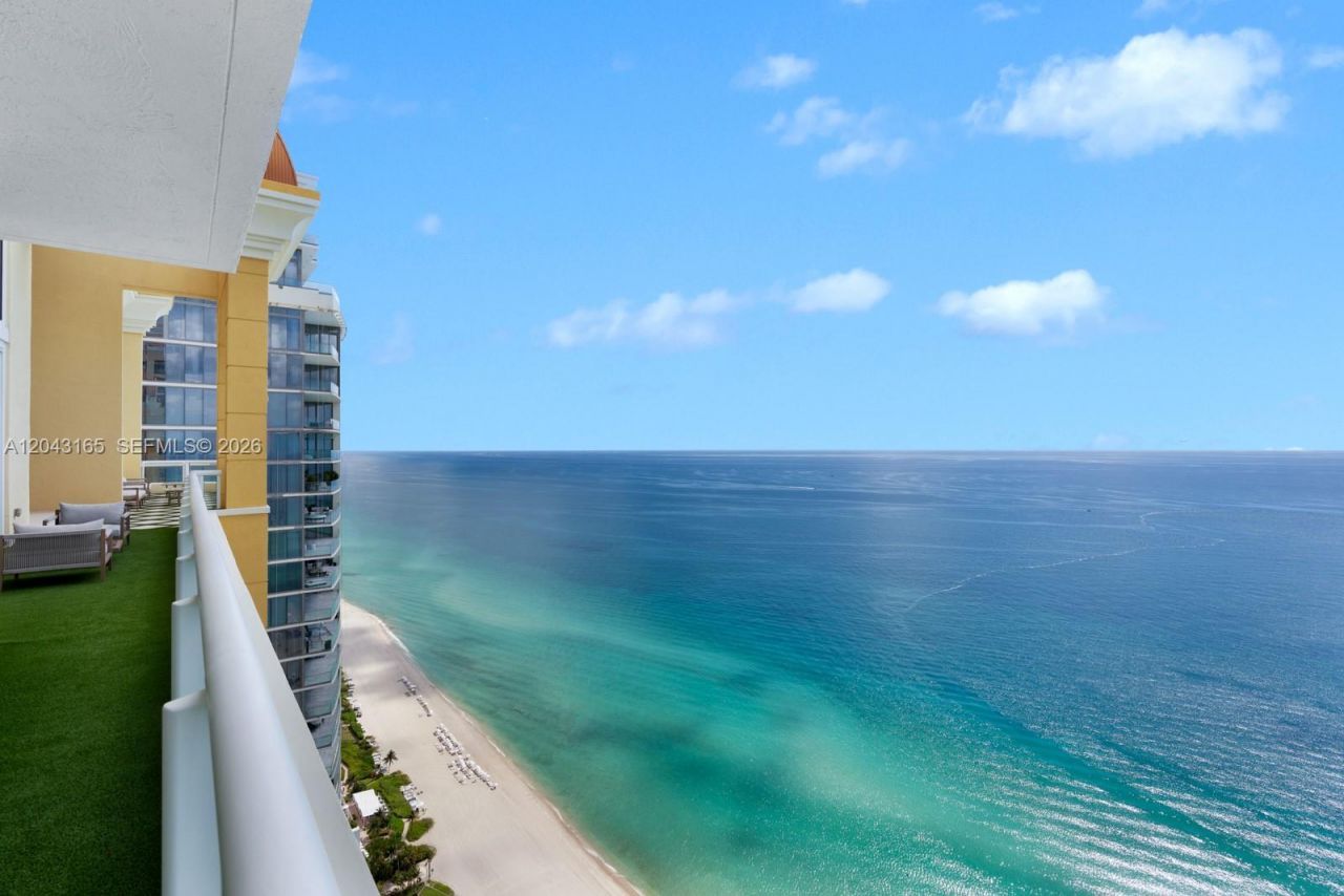 17875 Collins Ave , Unit PH5002, Sunny Isles Beach, FL 33160 Photo