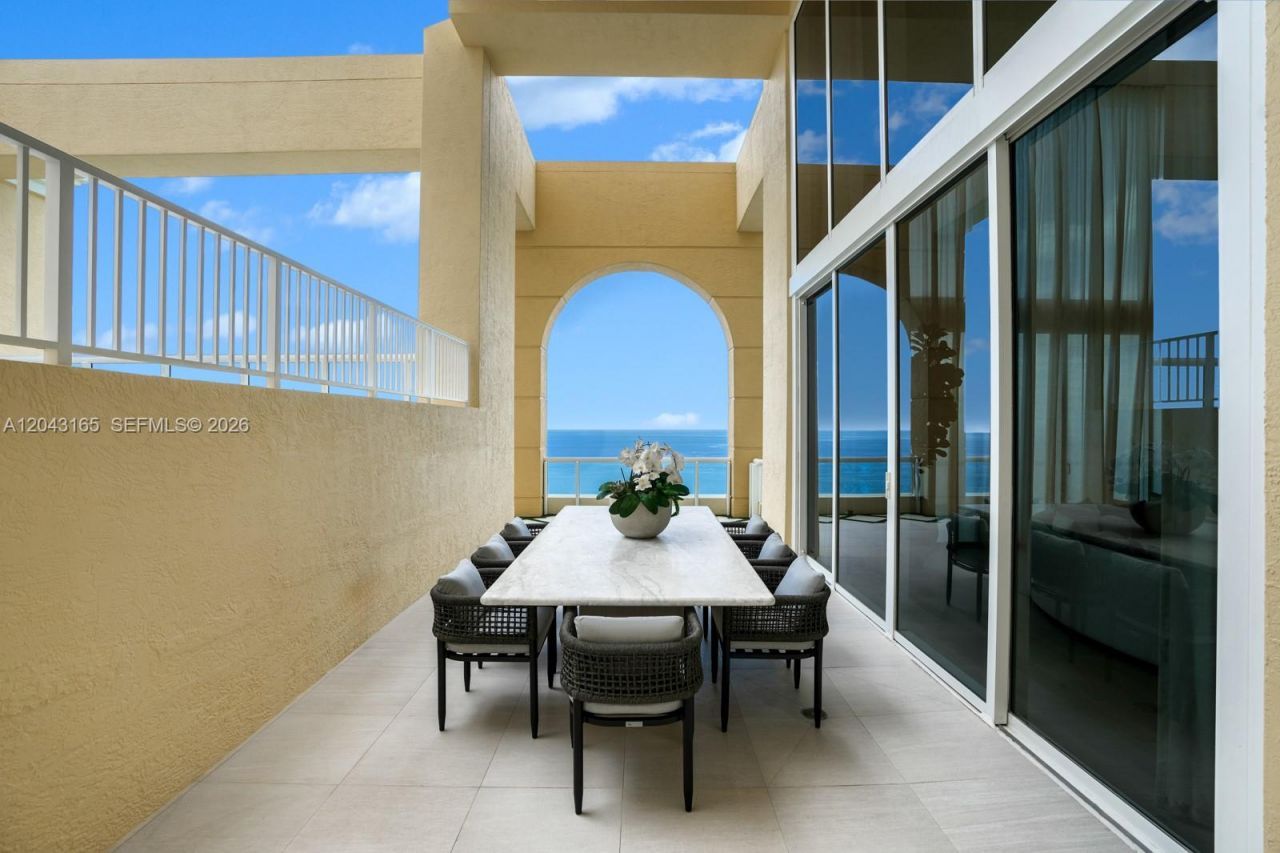 17875 Collins Ave , Unit PH5002, Sunny Isles Beach, FL 33160 Photo