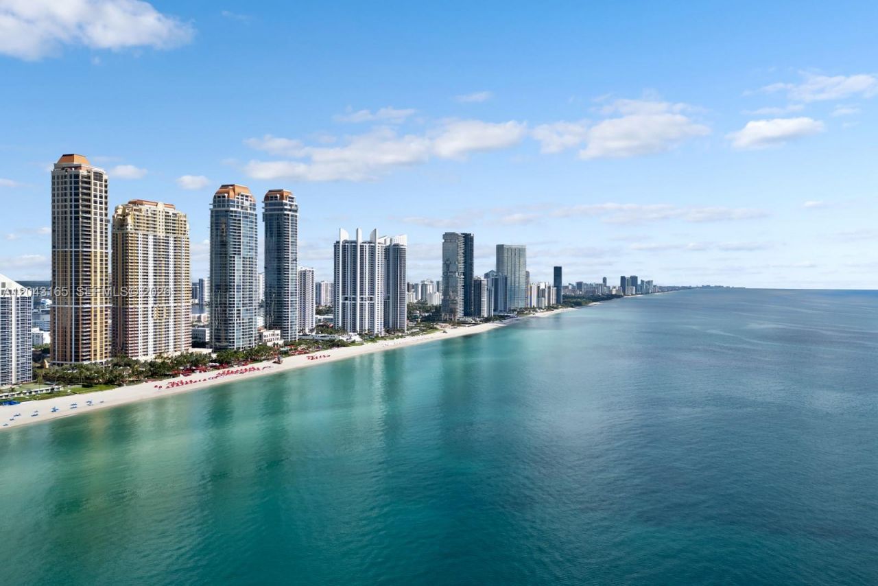 17875 Collins Ave , Unit PH5002, Sunny Isles Beach, FL 33160 Photo