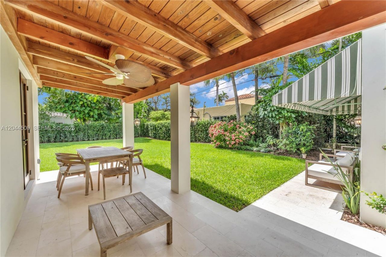 5730 SW 49th St , South Miami, FL 33155 Photo