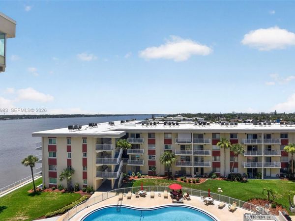 2711 N HALIFAX AVE , Unit 693, Daytona, FL 32118