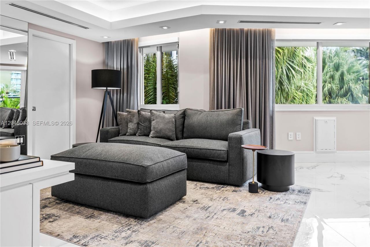 10190 Collins Ave, Unit 203, Bal Harbour, FL 33154 Photo