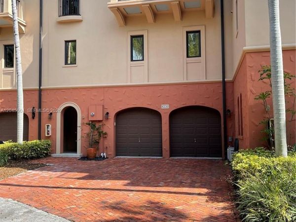 6230 Paradise Point Dr , Unit 6230, Palmetto Bay, FL 33157