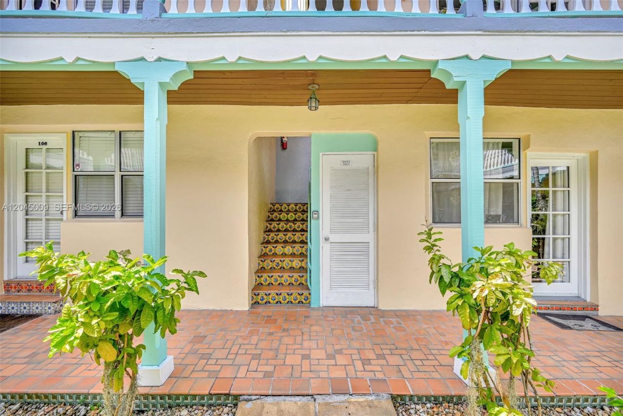 736 13th St , Unit 207, Miami Beach, FL 33139 Photo