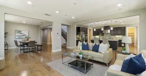 262 W Huntington Ave, Mountain House, CA 95391 Photo