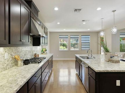 262 W Huntington Ave, Mountain House, CA 95391 Photo
