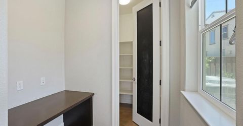 262 W Huntington Ave, Mountain House, CA 95391 Photo