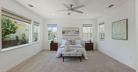 262 W Huntington Ave, Mountain House, CA 95391 Photo