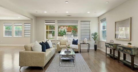 262 W Huntington Ave, Mountain House, CA 95391 Photo