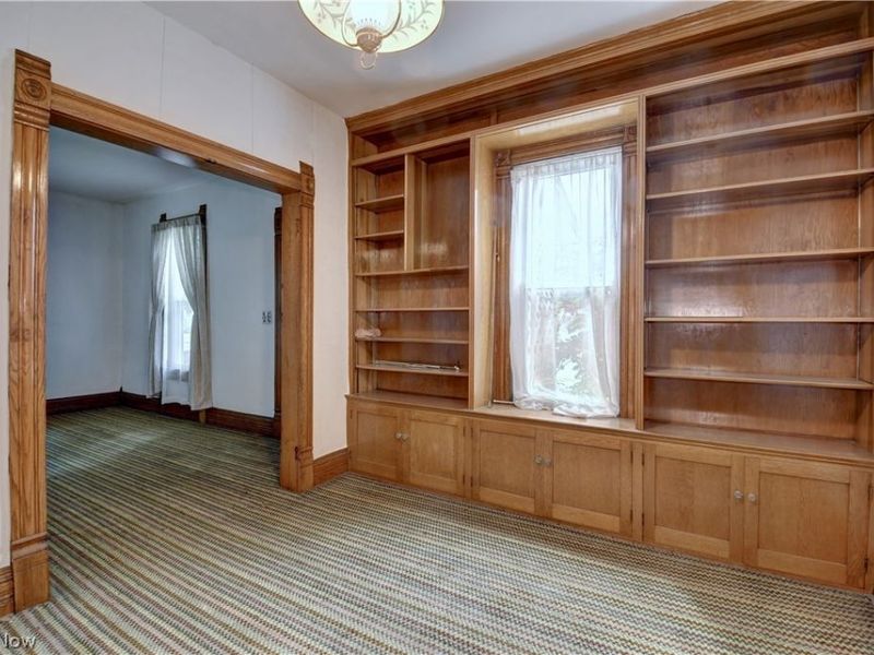 305 Main Street W, Beach City, OH 44608 Photo 16
