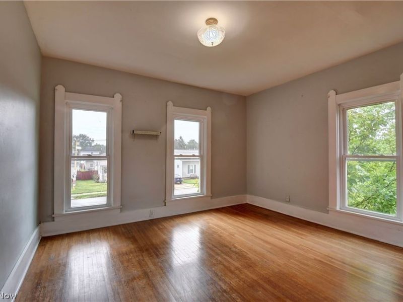 305 Main Street W, Beach City, OH 44608 Photo 23