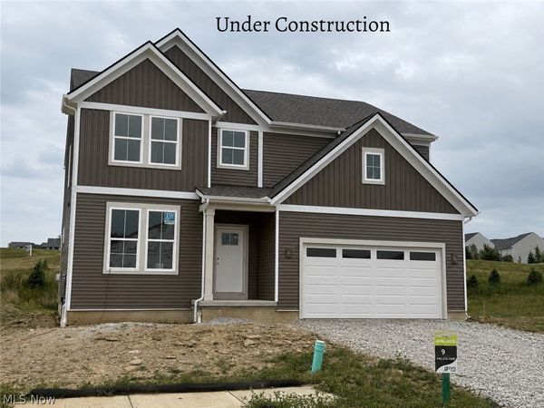 3663 Great Windsor Lane, Uniontown, OH 44685