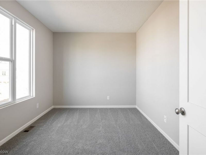 3663 Great Windsor Lane, Uniontown, OH 44685 Photo 8