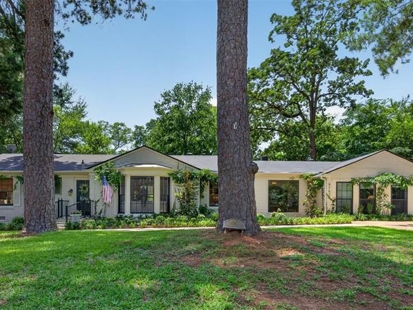 4752 Richmond Avenue, Shreveport, LA 71106