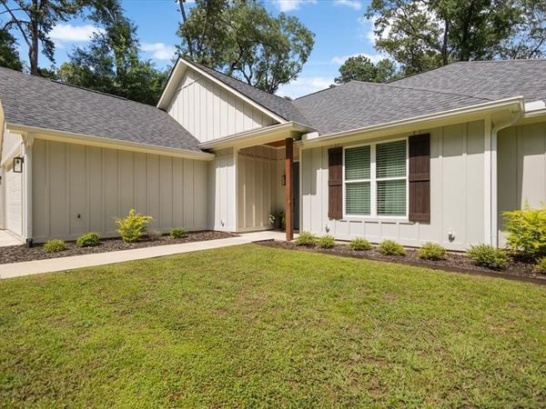 1627 Orchard Lane, Hideaway, TX 75771