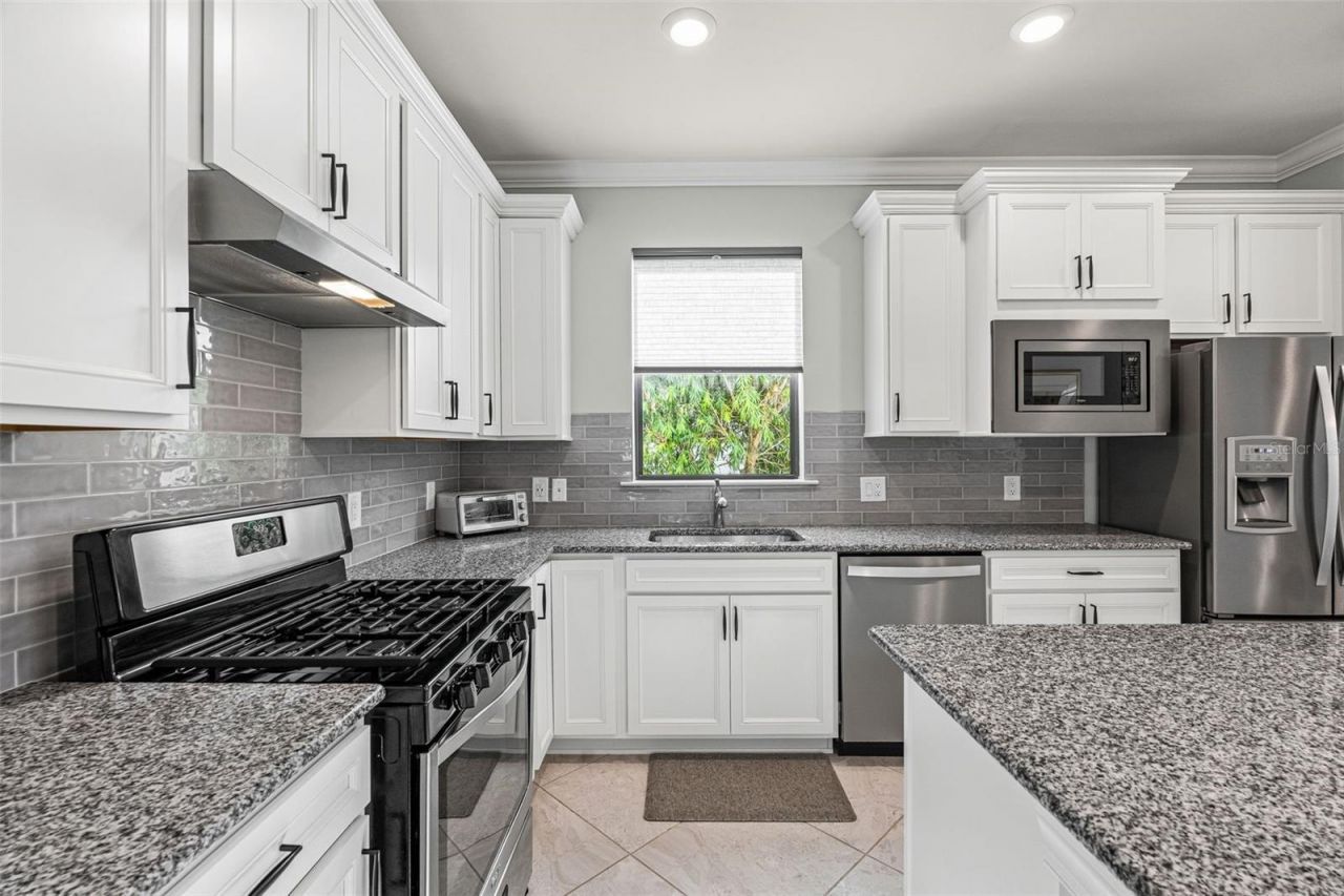 17726 Northwood Place , Bradenton, FL 34202 Photo