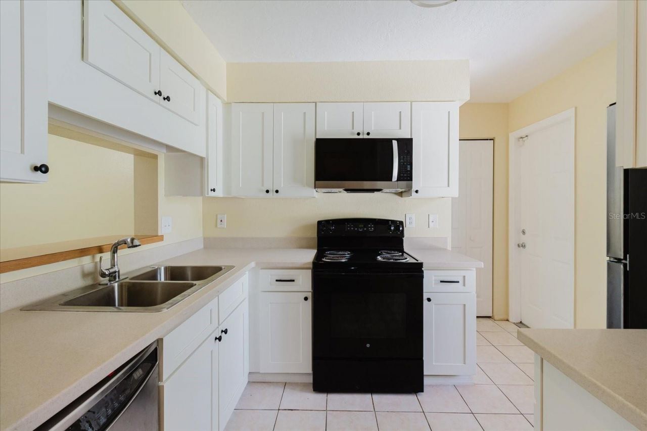 1080 Mecca Drive, Sarasota, FL 34234 Photo