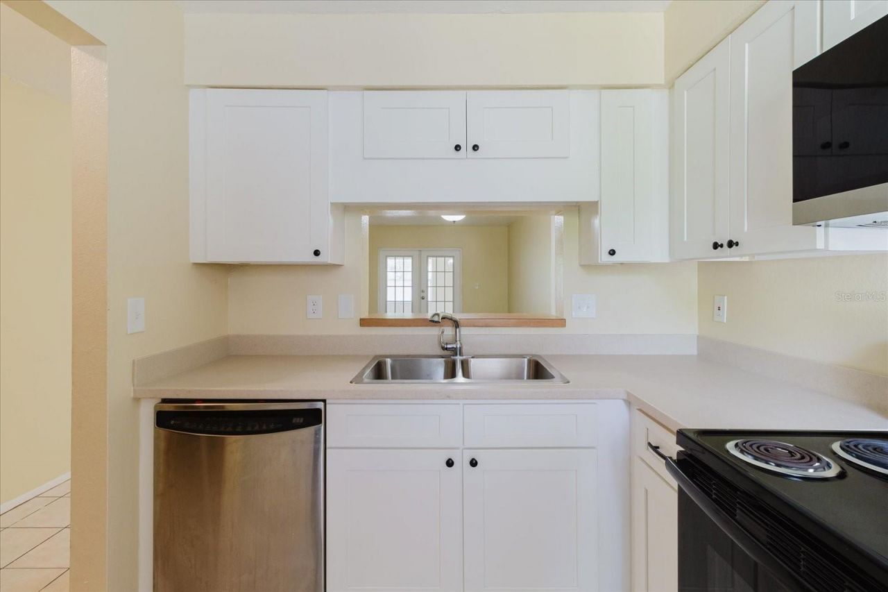 1080 Mecca Drive, Sarasota, FL 34234 Photo