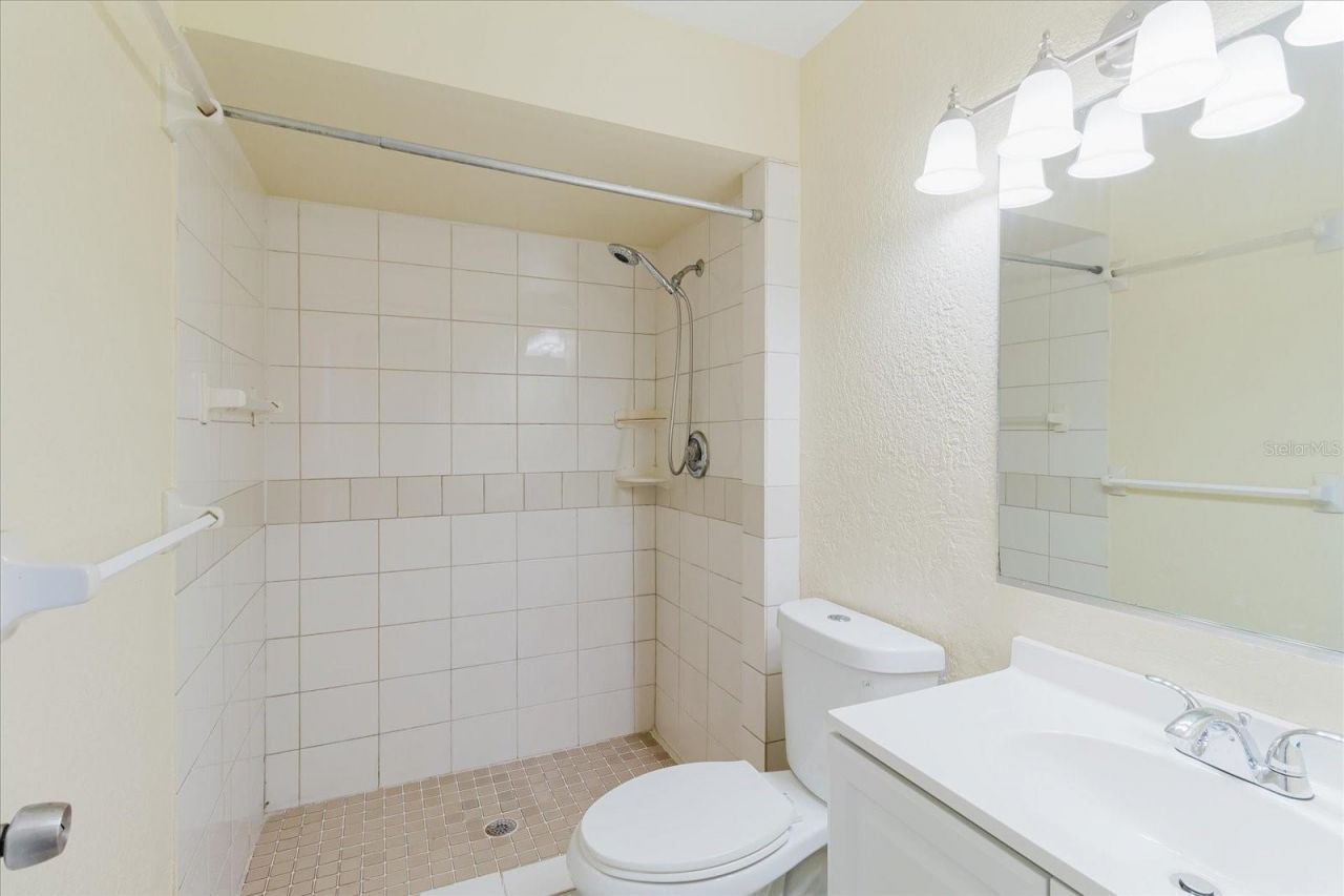 1080 Mecca Drive, Sarasota, FL 34234 Photo
