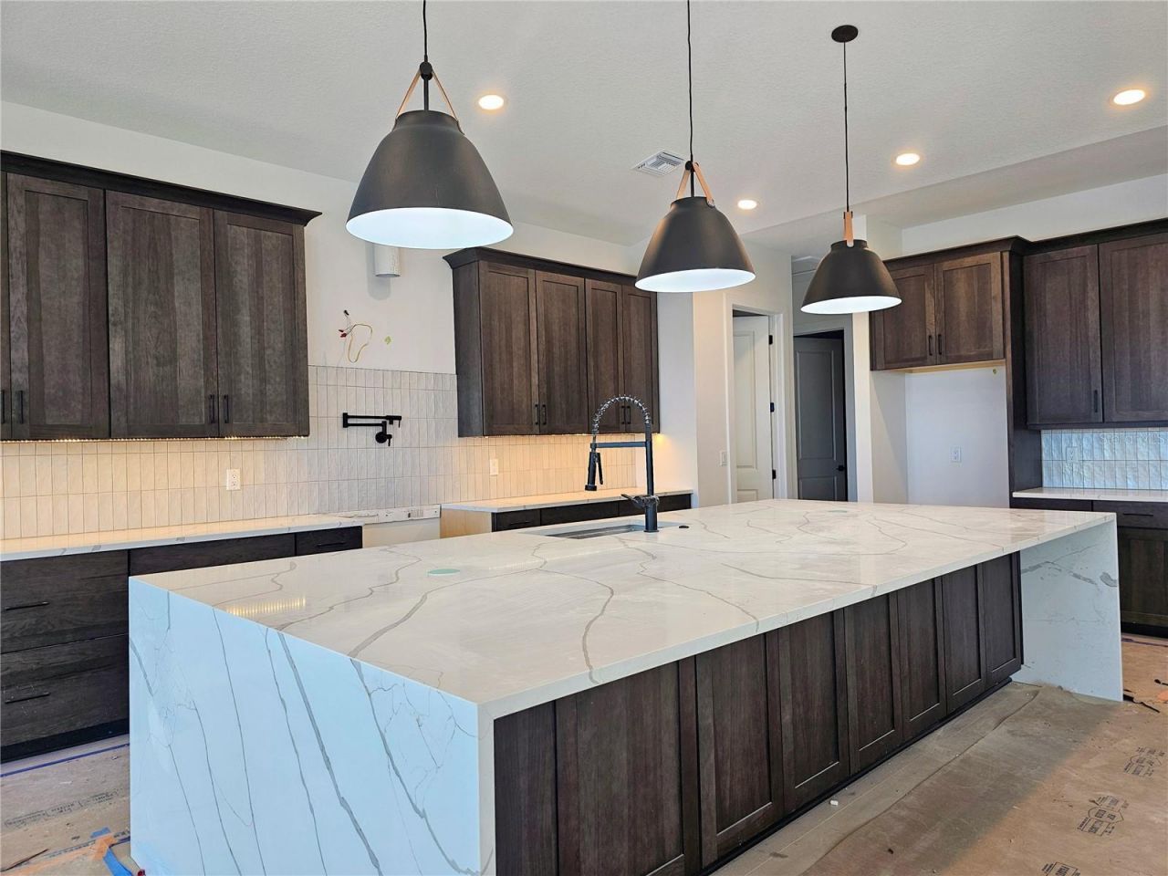 760 Seaview Drive, Crystal Beach, FL 34681 Photo